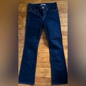 Levi’s Size 27 • 315 Shaping Bootcut Jeans (W 27 x L 32)